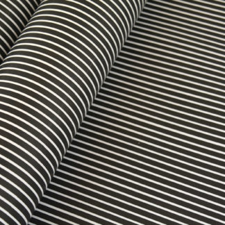 Wrapping-Paper-Gloss-stripes-bw